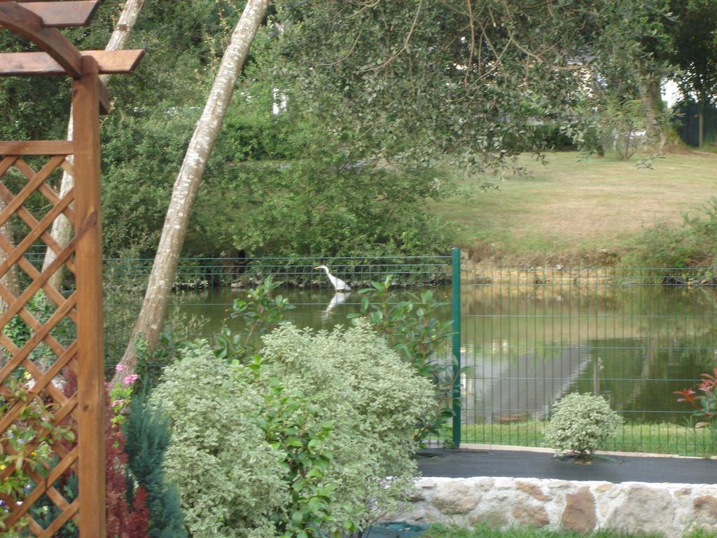 Bed and Breakfast Le Petit Etang La Trinité-Surzur Esterno foto